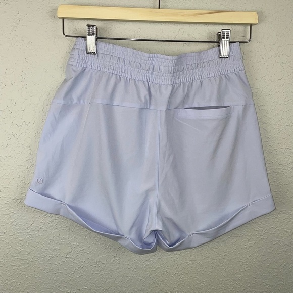 Womens Lululemon Spring Break Away Short - Picture 2 of 9